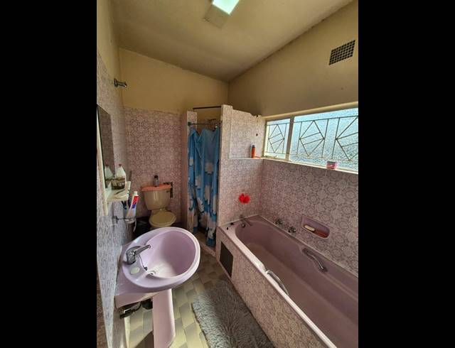 3 BEDROOM HOUSE FOR SALE IN PRETORIA GARDENS